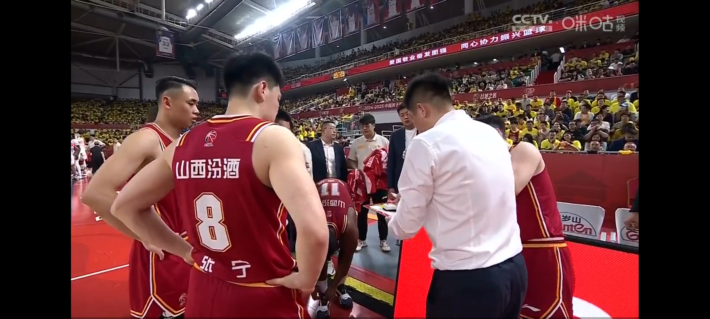 赛后体能课后；山东男篮门线救险备战NBA总决赛；管理层满意；细节决定成败的简单介绍